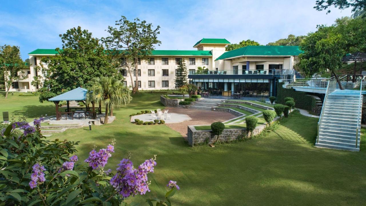 Vivanta Katra Vaishno Devi Extérieur photo
